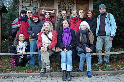 Die beteiligten Künstlerinnen und Künstler. Die beteiligten Künstlerinnen und Künstler.